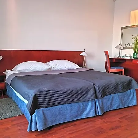 Etna Apartment *